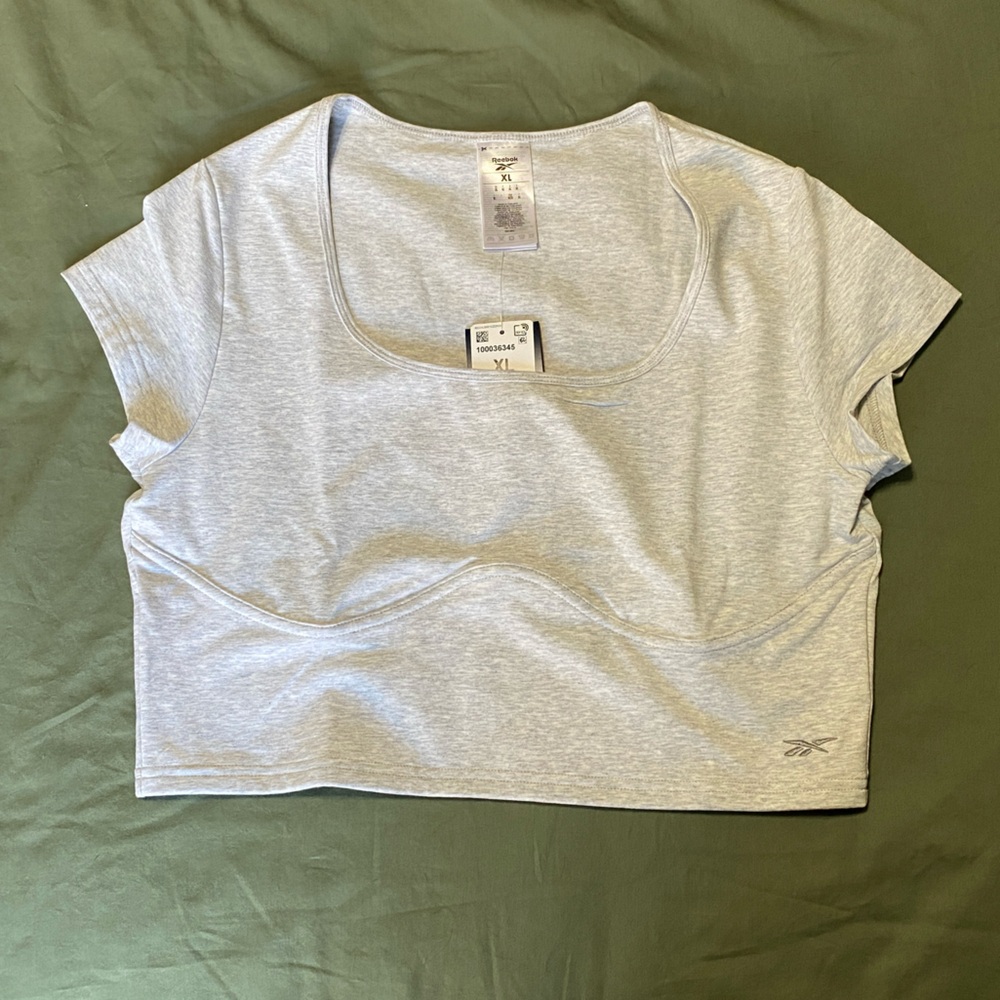 Reebok crop tee shirt